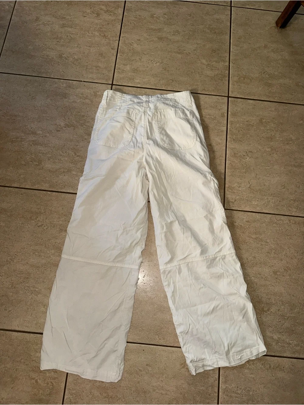 American Eagle Outfitters classic white